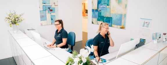 MFAs während der Arbeit an der Anmeldung